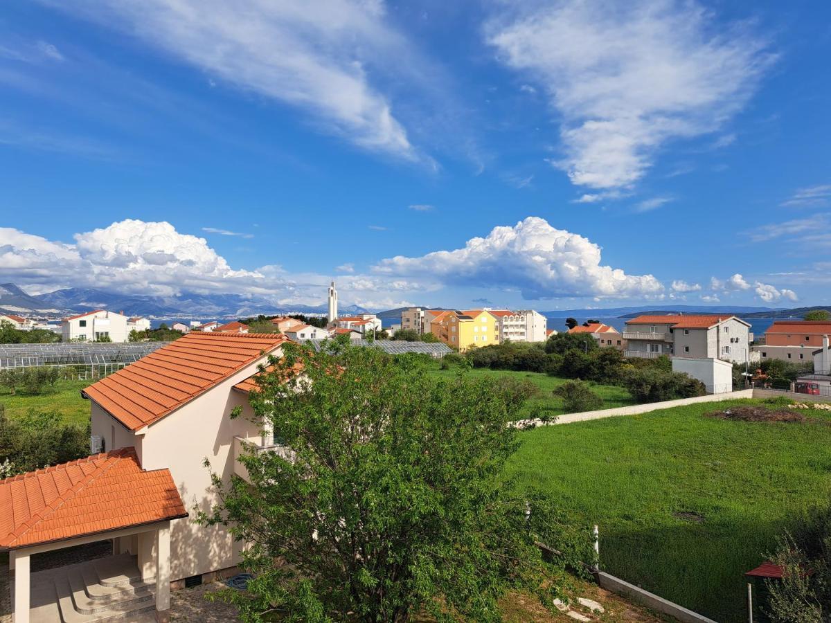 Apartment Penic Kaštela Exterior foto